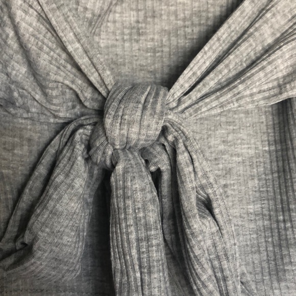 Grey wrap sweater with tie - Picture 7 of 8